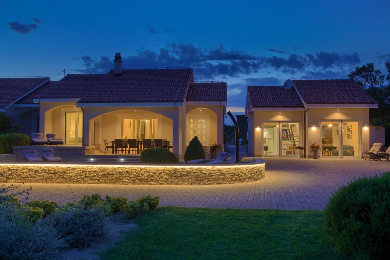 Villa Gardena Vrh  Exterior foto