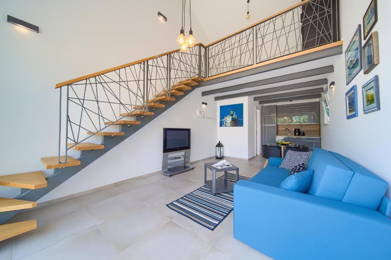 Villa Gardena Vrh  Exterior foto