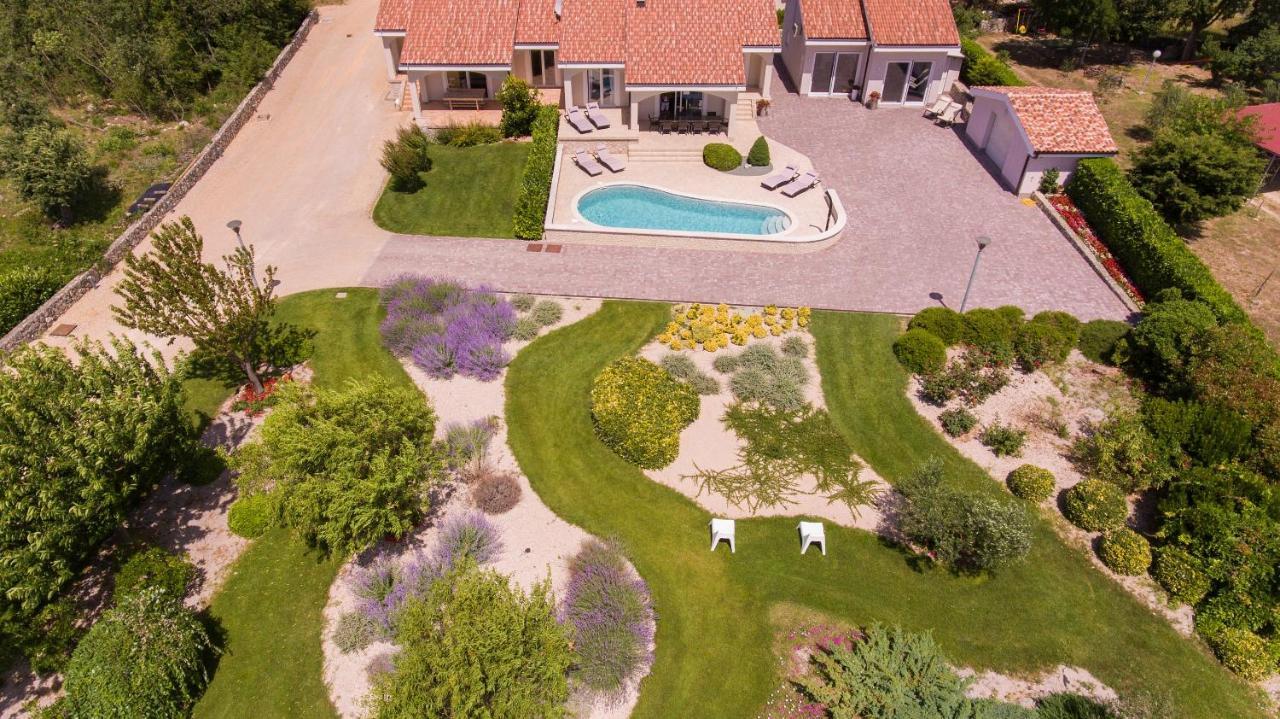Villa Gardena Vrh  Exterior foto